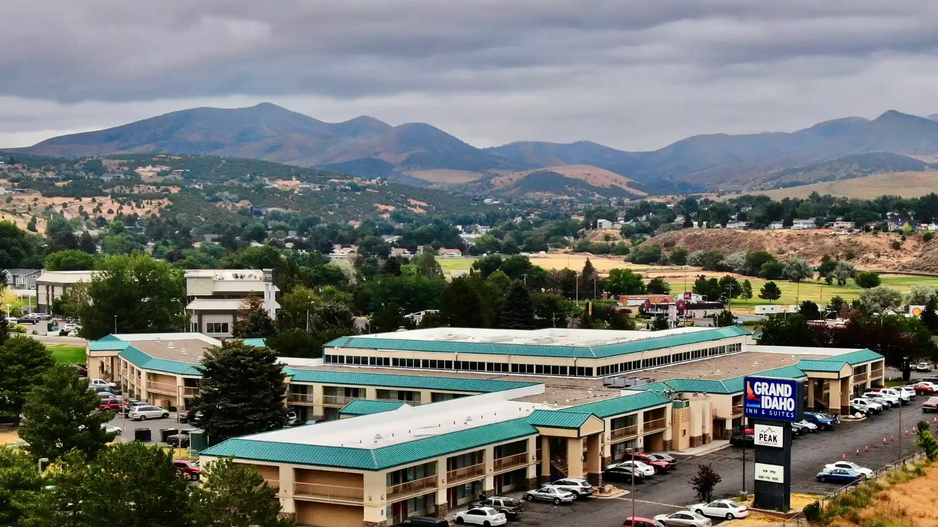 Commerical-Roofing-in-Idaho-and-Utah